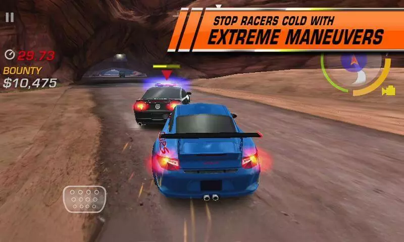Ảnh 4 của Tải game Need for Speed Hot Pursuit Mod APK 2.0.28 (Mở Khoá Tất Cả Xe Ô Tô) Một chiếc xe cảnh sát đang kích hoạt nitro để tăng tốc trên đường đua