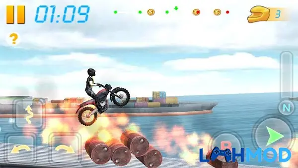 Ảnh 4 của Tải Bike Racing 3D MOD APK 2.7 (Vô hạn tiền) cho Android iOS Một tay đua mô tô đang điều khiển xe trên một con đường gập ghềnh, đầy thử thách