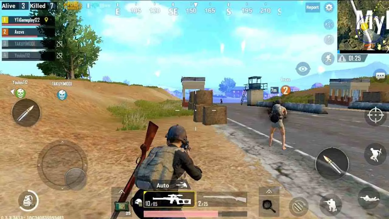 Ảnh 2 của Hack PUBG Mobile Mod APK (Menu/Không giật/Auto Headshot) v3.8.2000 Mô tả người chơi trong PUBG Mobile cầm súng và chạy trên địa hình