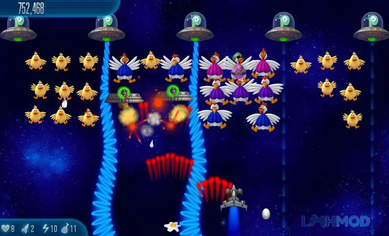 Ảnh 1 của Tải Chicken Invaders 1.3 – Game bắn gà Phi thuyền người chơi đang chiến đấu với đàn gà ngoài không gian