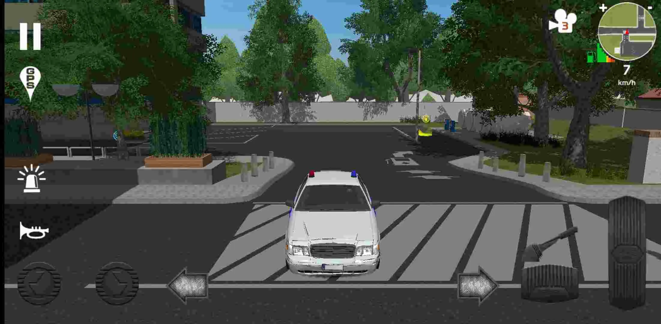Ảnh 5 của Tải game Police Patrol Simulator Mod APK 1.3 (Menu, Vô Hạn Tiền) Dàn xe tuần tra đa dạng trong garage của Police Patrol Simulator Mod