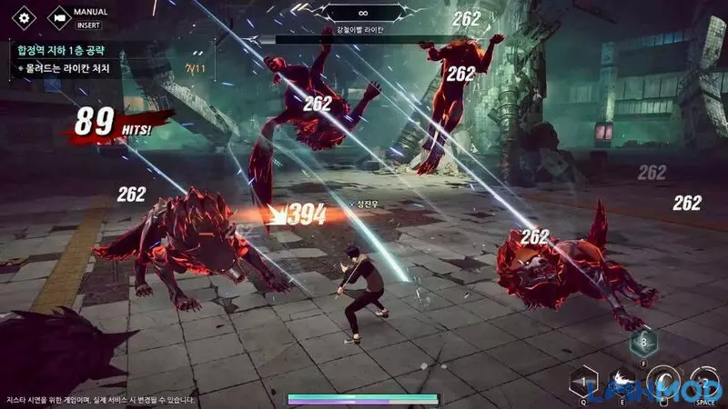 Ảnh 2 của Tải Game Solo Leveling: Arise Apk 1.1.66 Phiên Bản Mới Nhất Nhân vật Sung Jinwoo trong một trận chiến kịch tính của Solo Leveling: ARISE